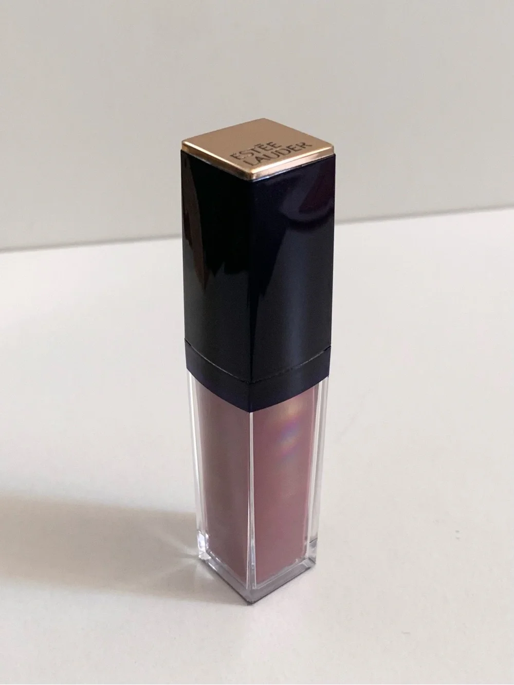 NWOT Estée Lauder liquid lipstick 201